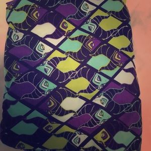 EUC LulaRoe Leggings Disney Villains Maleficent